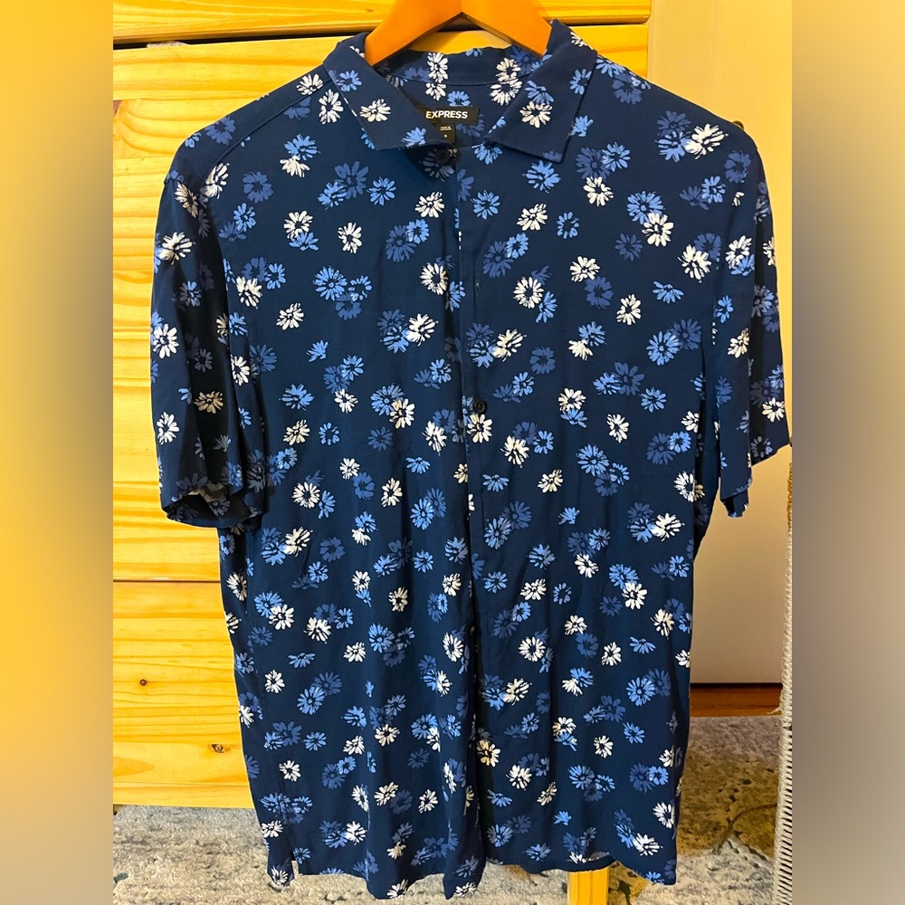 Express rayon short sleeve button down floral shirt